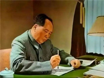 毛泽东主席挥毫:“一定要解放台湾!”字字气吞山河、豪迈霸气!